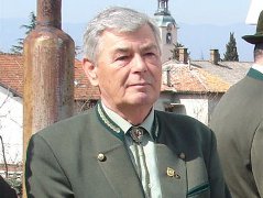 GRUBI�I� TIHOMIL